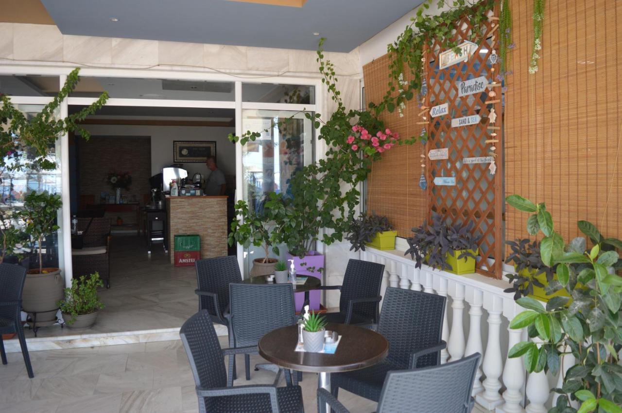 Iliana Hotel Paralia Zewnętrze zdjęcie