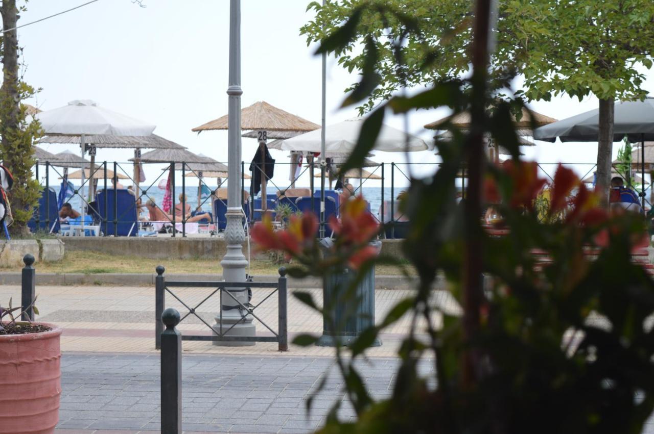 Iliana Hotel Paralia Zewnętrze zdjęcie